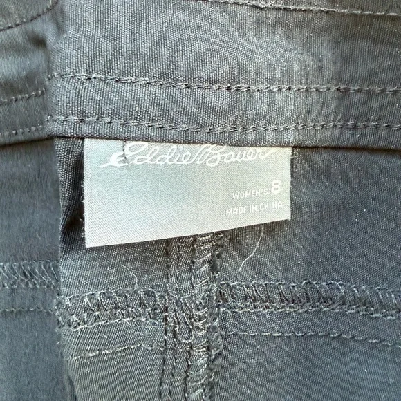 NWOT Eddie Bauer Black Cargo Shorts - Picture 2 of 4